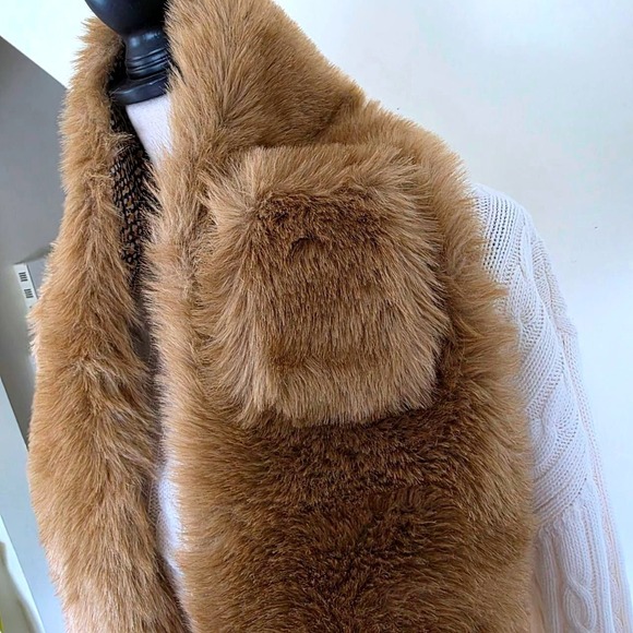 Banana Republic Faux Fur Pull Through Scarf Golden Brown Elegant Neck Warmer - Picture 4 of 10